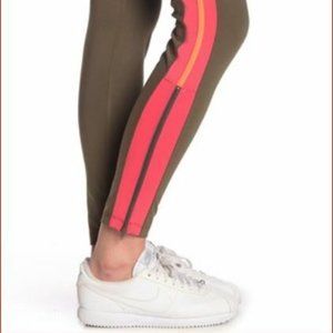 Free People Movement Leggings. Size L